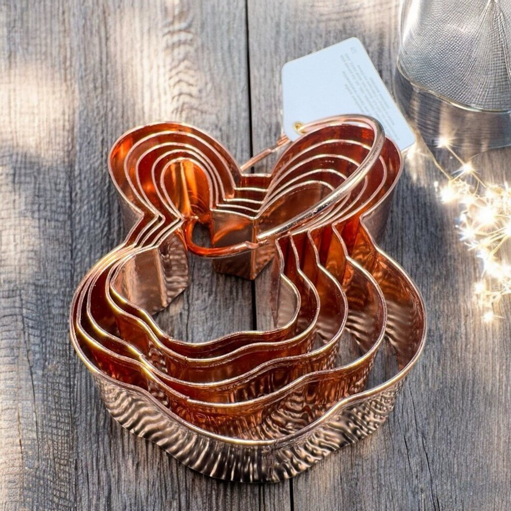 Williams Sonoma Easter Bunny Copper Metal Cookie Cutters 5 on Ring New W Tag - Picture 2 of 14